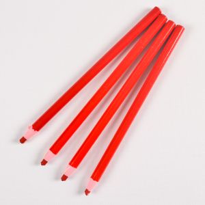 Piros színű textil jelölő ceruza